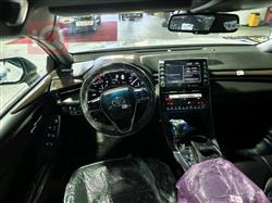 تويوتا أفالون